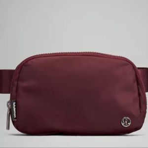 NWT Lululemon Everywhere Belt Bag in Red Merlot